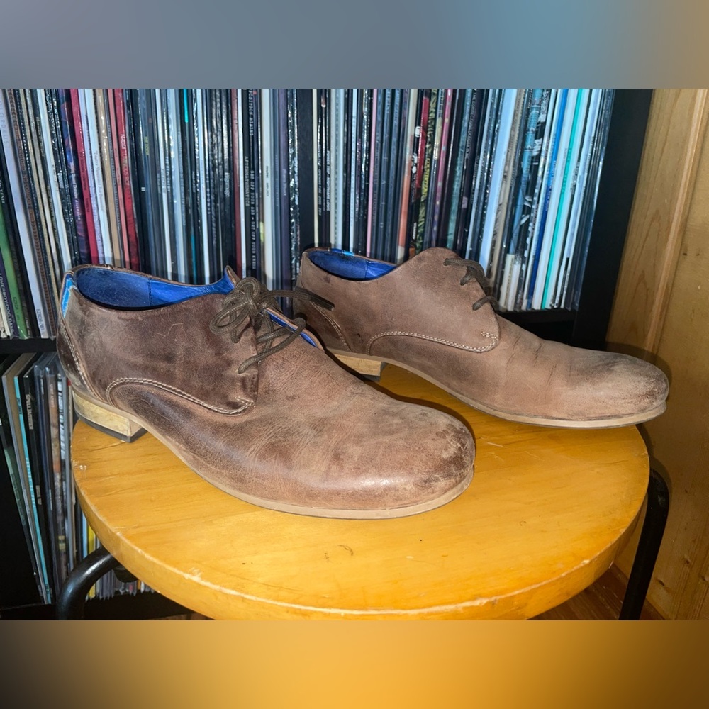 Fluevog Radio CBC Women’s Leather and Suede Derby Shoe 9.5